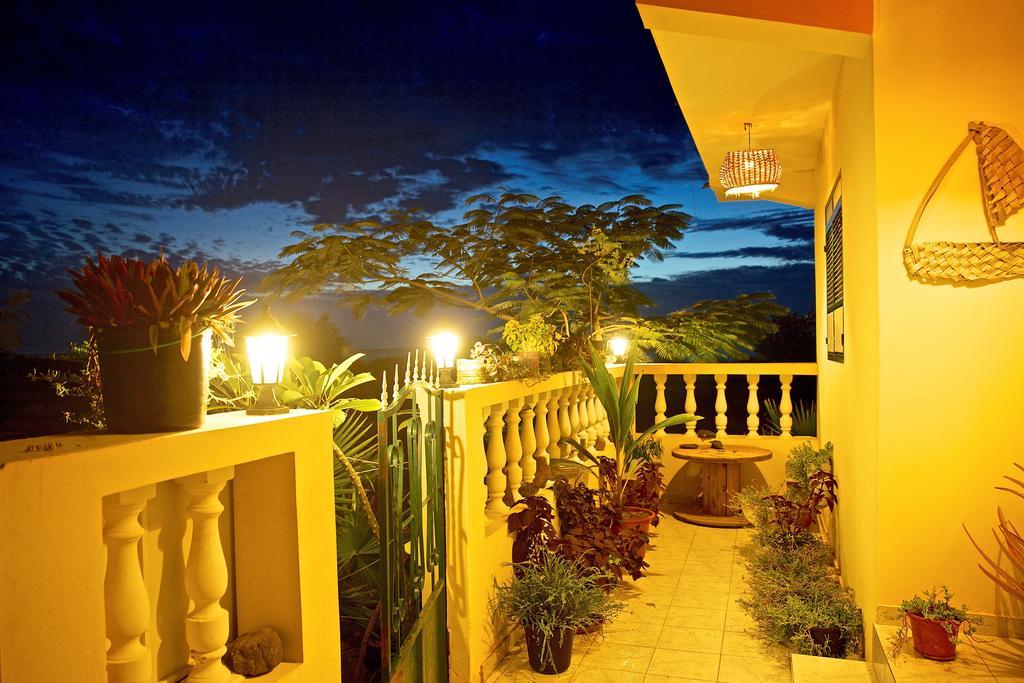 Casa Strela B&B Tarrafal Tarrafal  Exteriör bild